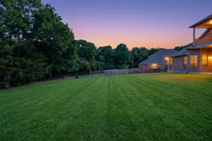 9002 Forest Park Ct, Rowlett, TX 75089 - Photo 27