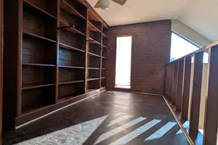 2310 Bamboo Dr, Arlington, TX 76006 - Photo 9