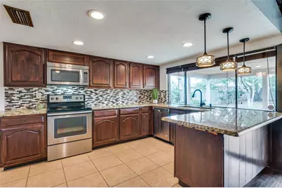 2209 Travis Drive, Plano, TX 75093 - Photo 5