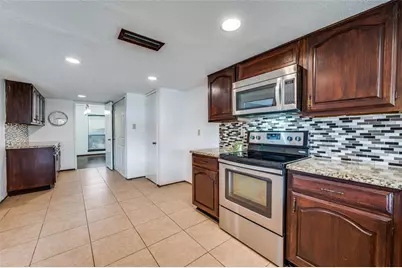 2209 Travis Drive, Plano, TX 75093 - Photo 7