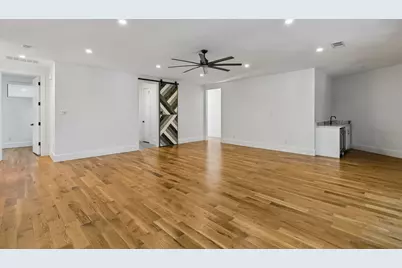 8546 Glencrest Lane, Dallas, TX 75209 - Photo 29