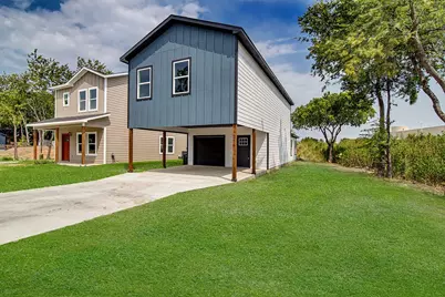 316 W Gambrell Street, Fort Worth, TX 76115 - Photo 1