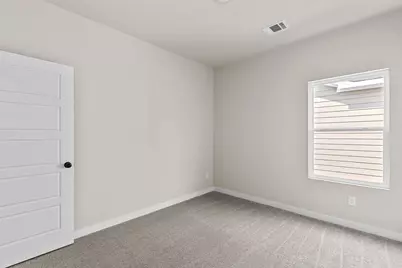 316 W Gambrell Street, Fort Worth, TX 76115 - Photo 21