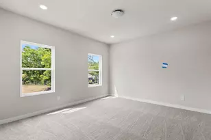 316 W Gambrell St, Fort Worth, TX 76115 - Photo 15