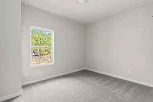 316 W Gambrell St, Fort Worth, TX 76115 - Photo 23