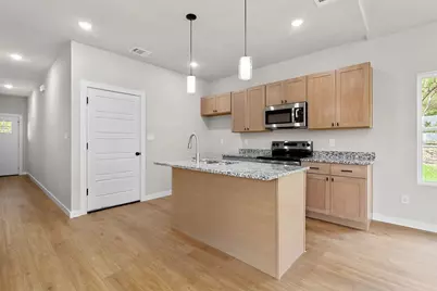 316 W Gambrell Street, Fort Worth, TX 76115 - Photo 11