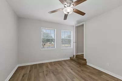 2047 Abshire Lane, Dallas, TX 75228 - Photo 19