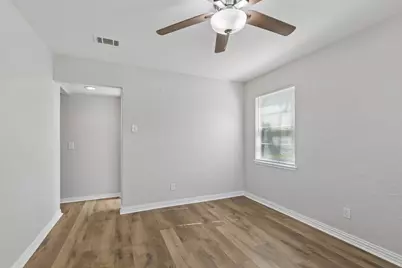 2047 Abshire Lane, Dallas, TX 75228 - Photo 17