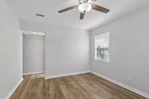2047 Abshire Ln, Dallas, TX 75228 - Photo 17