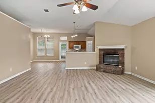 8116 Hulen Park Cir, Fort Worth, TX 76123 - Photo 7
