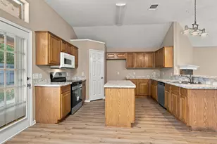 8116 Hulen Park Cir, Fort Worth, TX 76123 - Photo 13