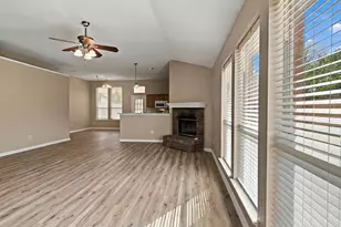 8116 Hulen Park Cir, Fort Worth, TX 76123 - Photo 7