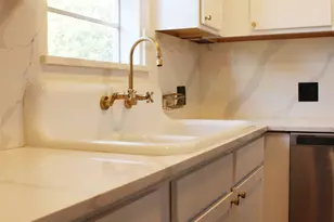 417 N Pecan St, Arlington, TX 76011 - Photo 5