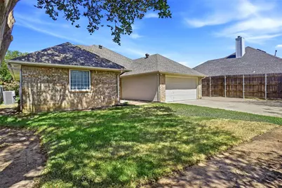 221 Brazil Drive, Hurst, TX 76054 - Photo 25