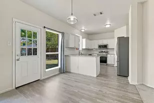 5948 Sugarleaf Ln, Dallas, TX 75249 - Photo 17