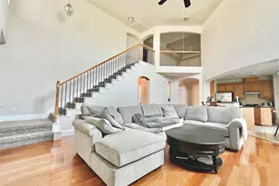 10404 Offshore Dr, Irving, TX 75063 - Photo 11