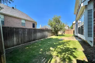 10404 Offshore Dr, Irving, TX 75063 - Photo 37