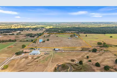 666 County Road 2445, Decatur, TX 76234 - Photo 35