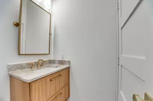 10641 Larchfield Ln, Dallas, TX 75238 - Photo 21