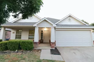 1000 Warbler Ln, Aubrey, TX 76227 - Photo 1