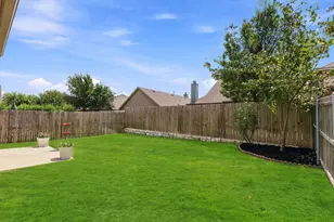 9813 Pronghorn Rd, McKinney, TX 75071 - Photo 5