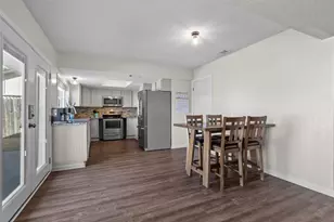 2621 Elk Grove Rd, Carrollton, TX 75007 - Photo 5