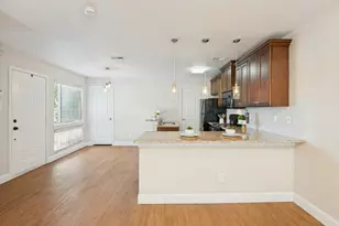 5616 Preston Oaks Rd, Dallas, TX 75254 - Photo 9