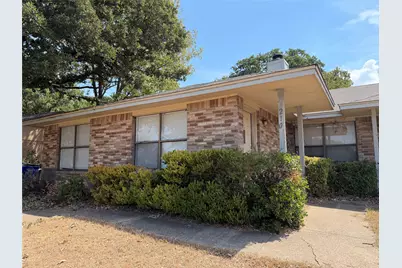 210 Shady Valley Drive, Mansfield, TX 76063 - Photo 3