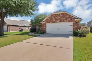 505 Victory Ln, Mansfield, TX 76063 - Photo 3