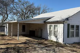 307 Cedar St, Palo Pinto, TX 76484 - Photo 19