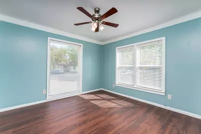 5600 Hiett Court, Fort Worth, TX 76112 - Photo 17