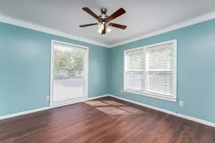 5600 Hiett Ct, Fort Worth, TX 76112 - Photo 17