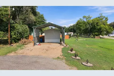 22107 Lakewood Drive, Frankston, TX 75763 - Photo 25