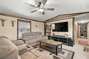 22107 Lakewood Dr, Frankston, TX 75763 - Photo 7