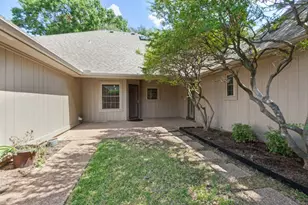 17715 Voss Rd, Dallas, TX 75287 - Photo 23