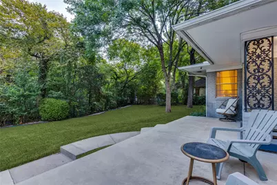 737 N Hampton Road, Dallas, TX 75208 - Photo 5
