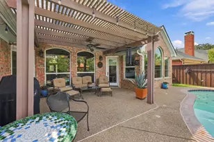 942 Village Pkwy, Coppell, TX 75019 - Photo 7