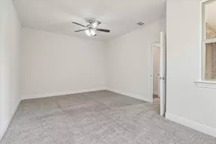 6012 Dandelion Dr, Little Elm, TX 76227 - Photo 13