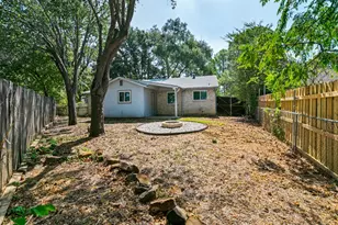 2305 Harvard Dr, Arlington, TX 76015 - Photo 17