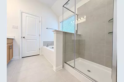 2013 Bayou Glen Drive, Denton, TX 76207 - Photo 11
