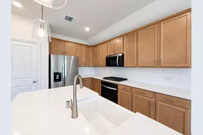 2013 Bayou Glen Drive, Denton, TX 76207 - Photo 5