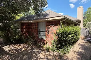 11416 Summertree Ln, Dallas, TX 75243 - Photo 5
