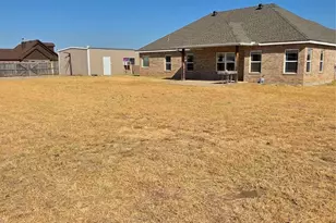 233 Peach Blossom Dr, Abilene, TX 79602 - Photo 3