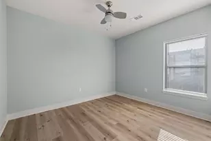 711 4th St, Eddy, TX 76524 - Photo 11