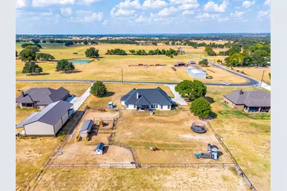 731 County Road 4764, Boyd, TX 76023 - Photo 37