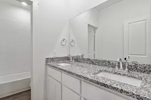 720 W Texas St, Denison, TX 75021 - Photo 13
