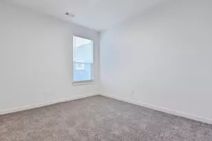 720 W Texas St, Denison, TX 75021 - Photo 11
