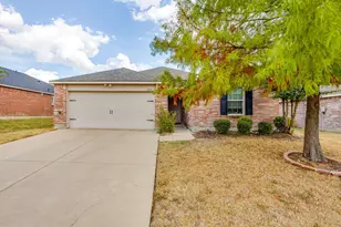 1204 Foxglove Ln, Burleson, TX 76028 - Photo 1