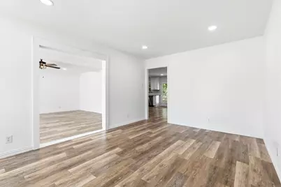 1805 W Belden, Sherman, TX 75092 - Photo 5