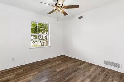 1805 W Belden, Sherman, TX 75092 - Photo 25